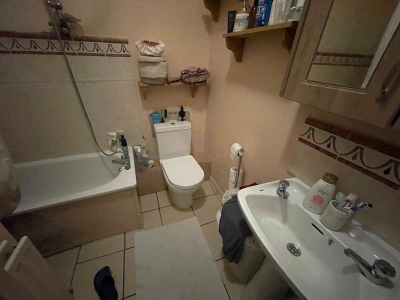 Property photo 3 of 3