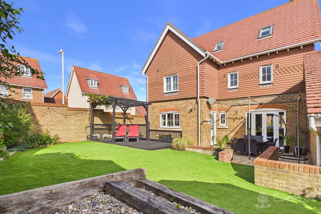Property photo 2 of 49 Rear Garden