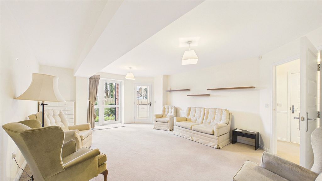 Property photo 2 of 15 Picture 2