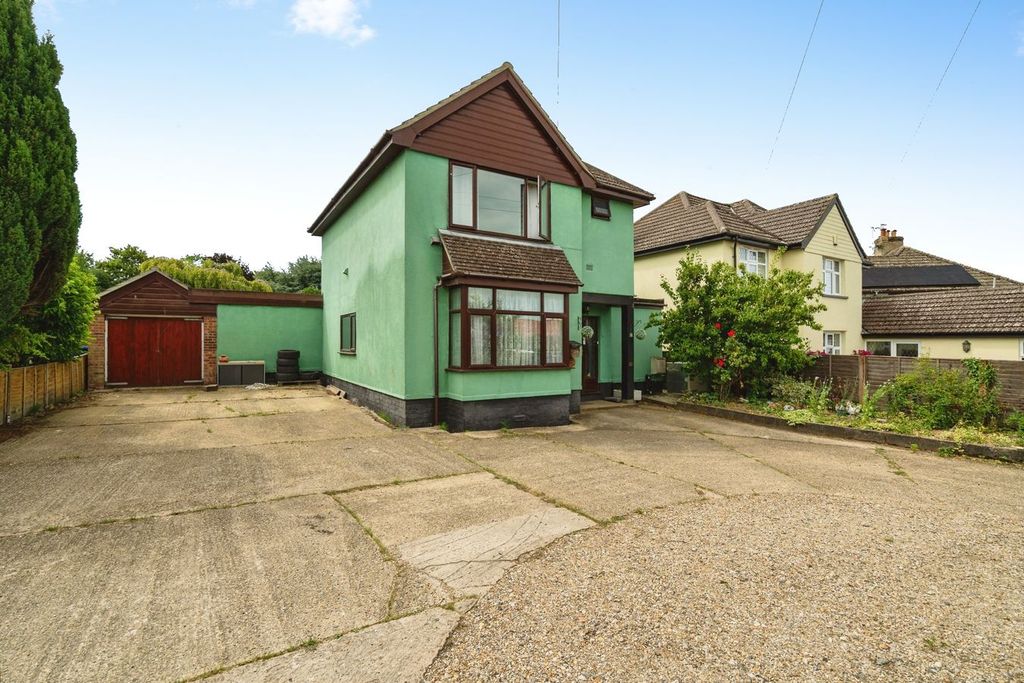 Property photo 1 of 20