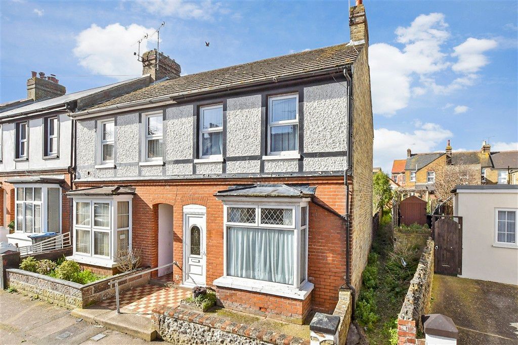 Property photo 1 of 10 External (Web)