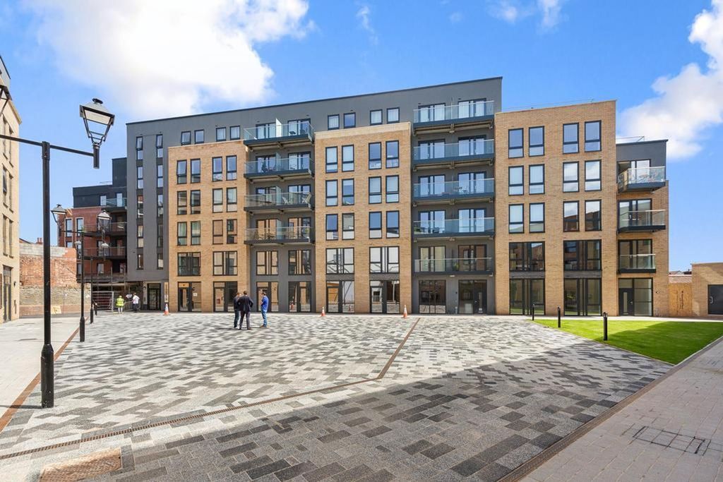 Property photo 1 of 12 Beckford -.Jpg