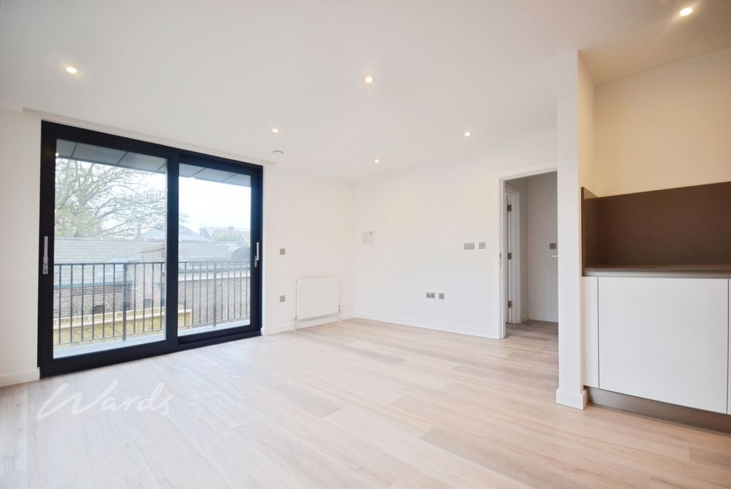 Property photo 1 of 6 Emin 21 Open Plan...