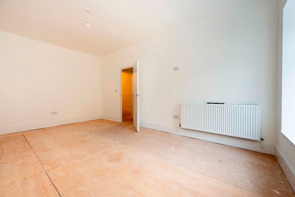 Additional image 30 of 4 bed terraced house for saleBailey Street, Deri, Bargoed CF81