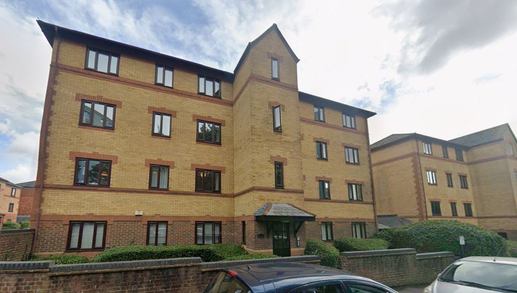 Property photo 1 of 1