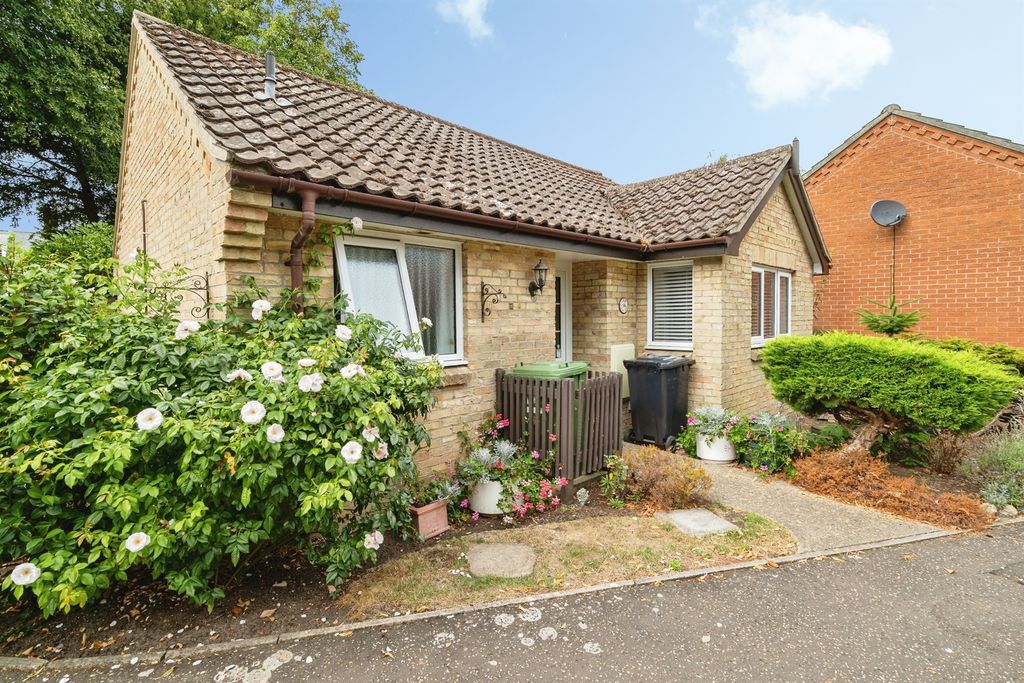 Property photo 1 of 15