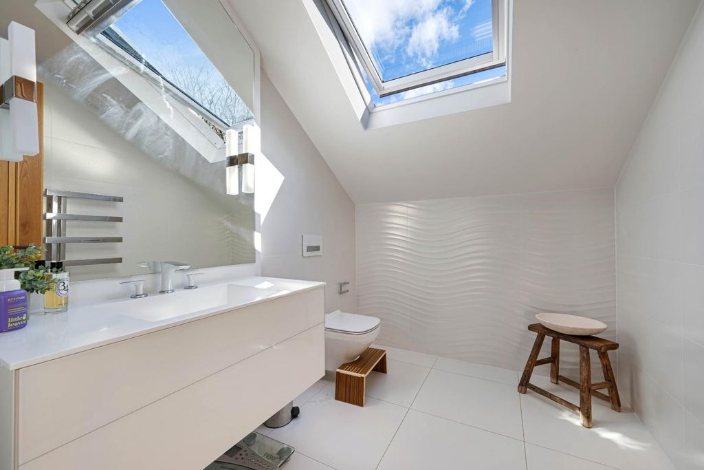Additional image 37 of 4 bed barn conversion for saleColemans Barn, Off Chorley Old Road, Horwich, Bolton BL6
