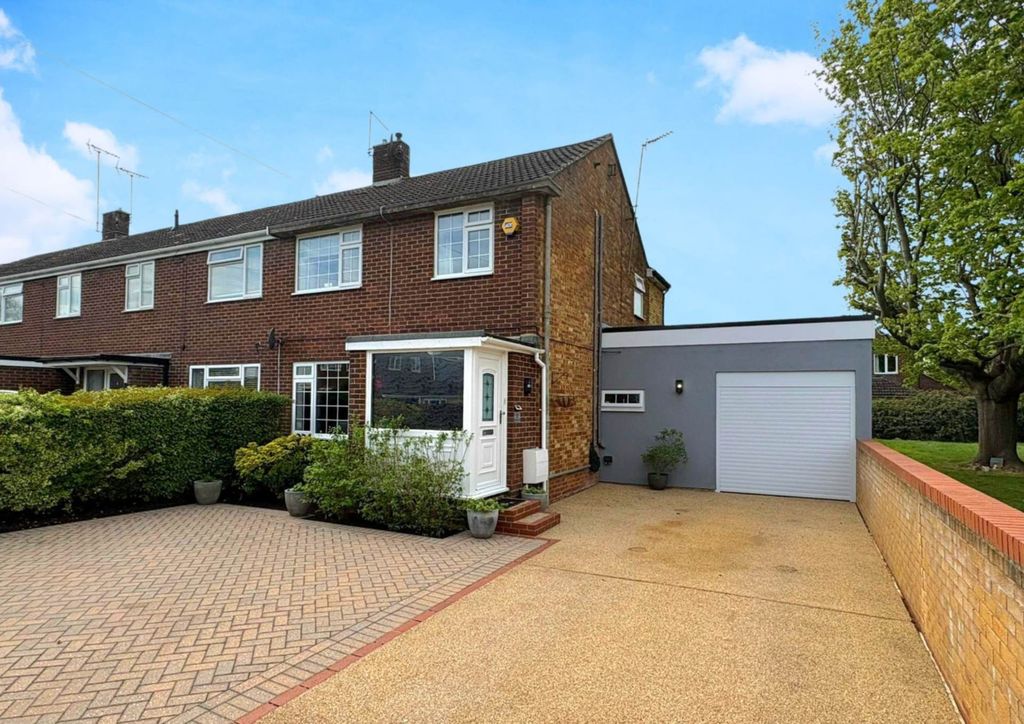 Property photo 1 of 21