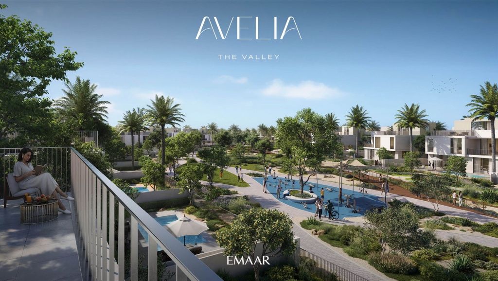 Property photo 2 of 18 Residence View