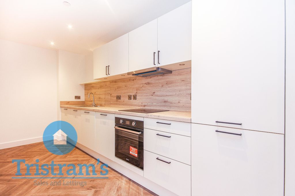 Property photo 3 of 8 Img_1205
