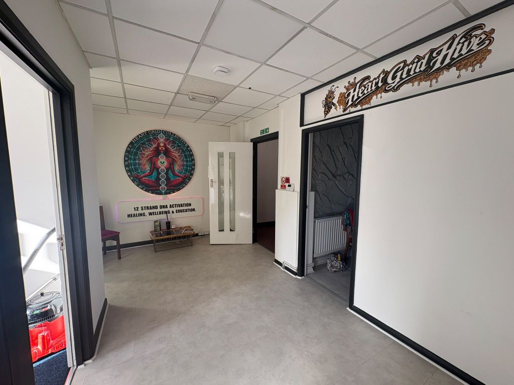 Property photo 2 of 11