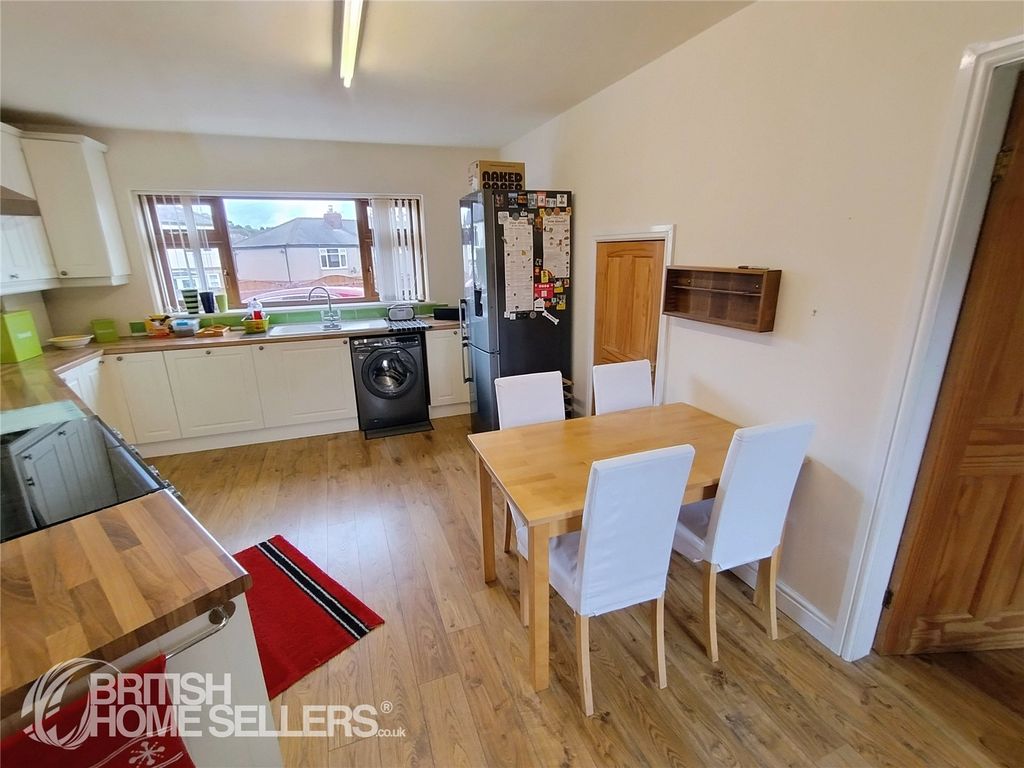 Property photo 3 of 17 Picture No. 08