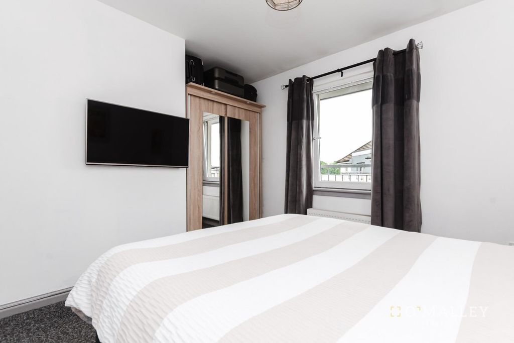 Additional image 9 of 2 bed flat for saleCrookston Court, Larbert FK5