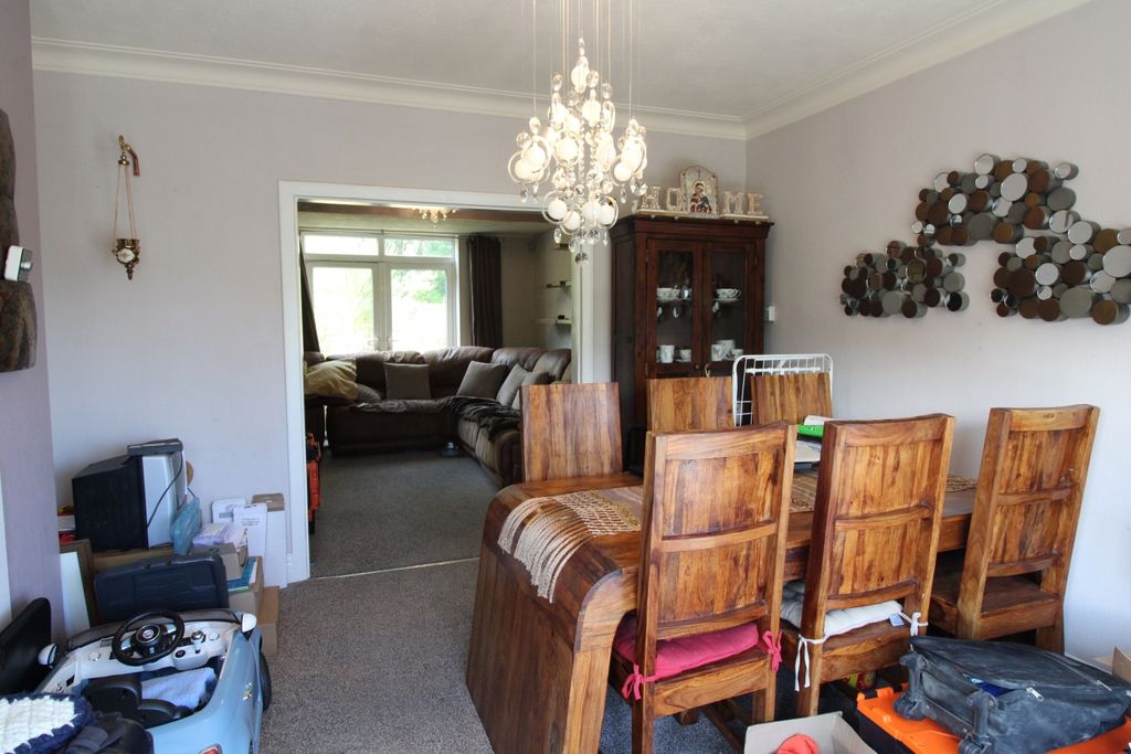 Property photo 2 of 9 B.DI