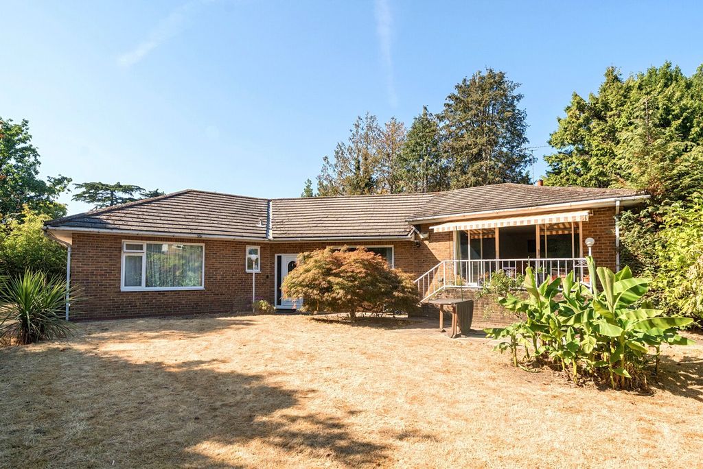 Property photo 1 of 14 Picture No. 15