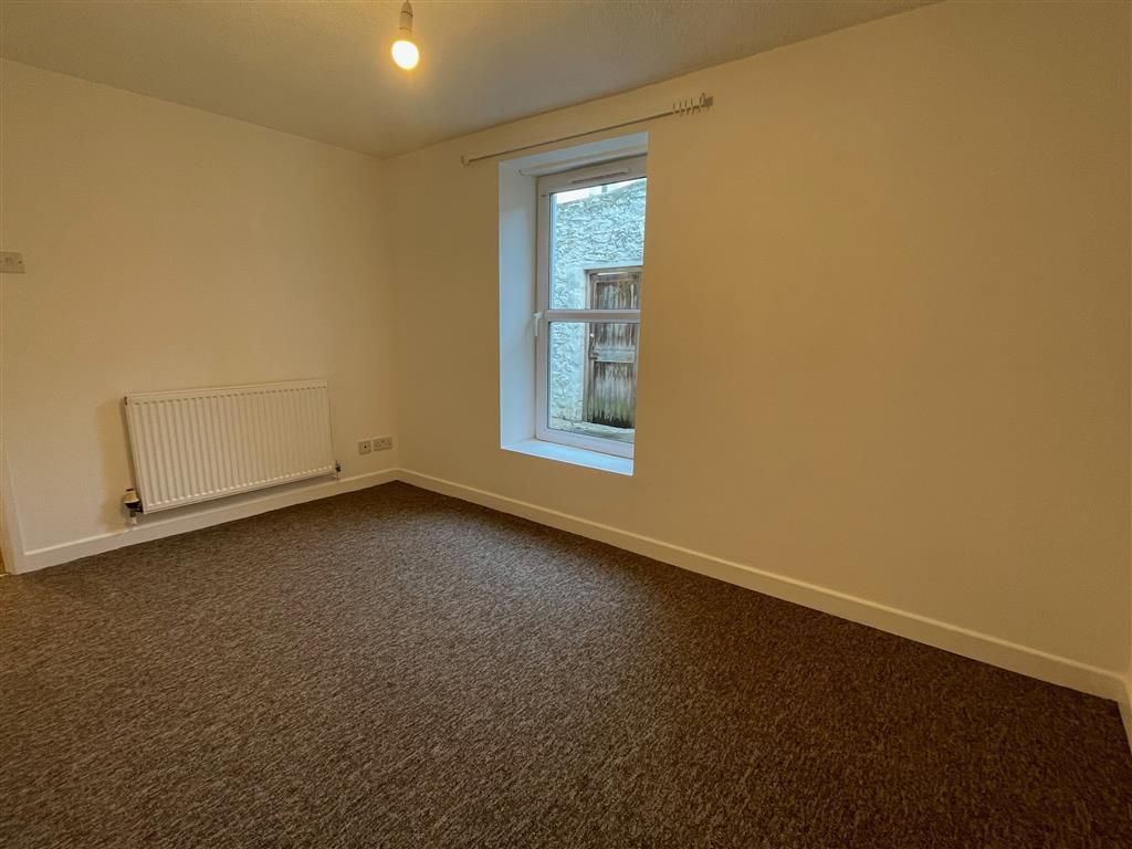 Property photo 1 of 3 Bedroom 1