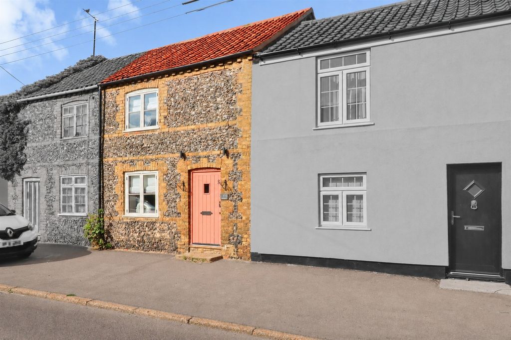 Property photo 1 of 18