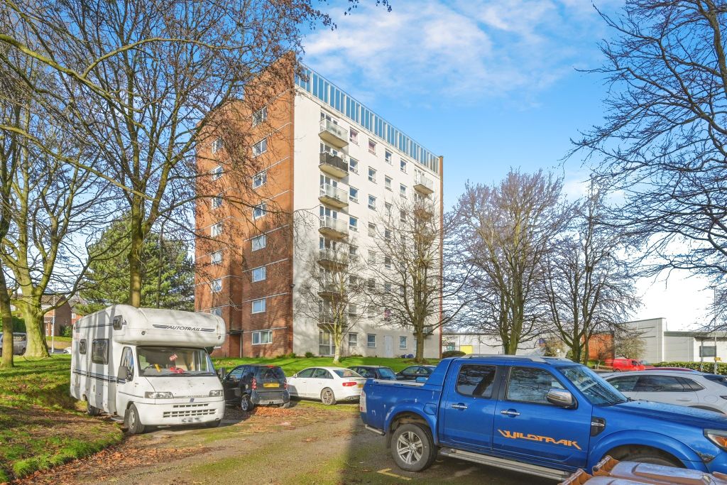 Property photo 1 of 17