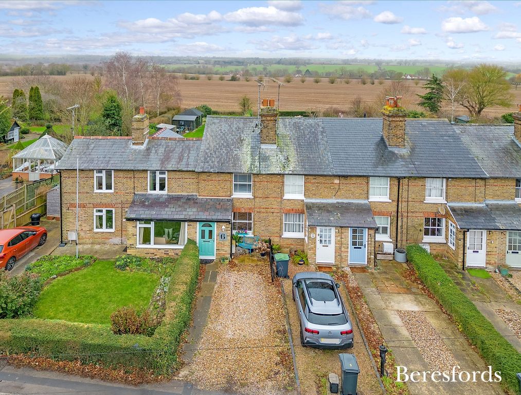 Property photo 1 of 21 Front