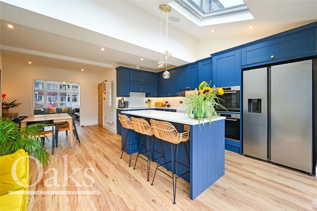 Property photo 3 of 12 Picture No. 14