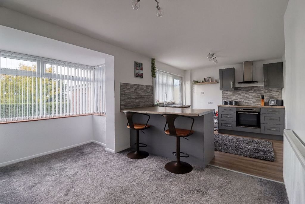 Property photo 2 of 12 Kitchen/Diner