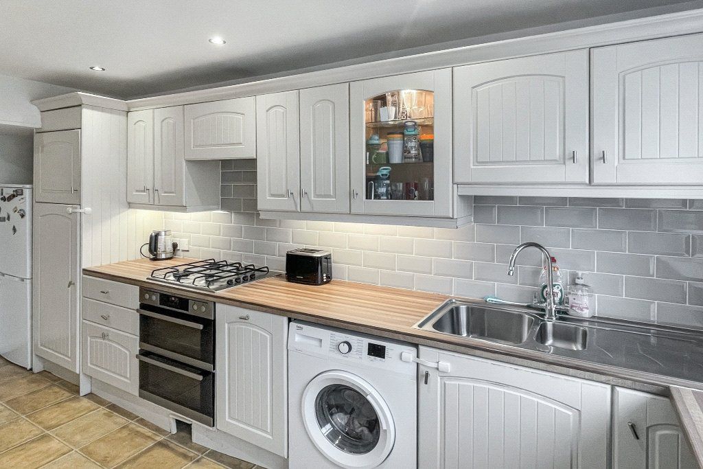 Property photo 3 of 13 Picture No. 24