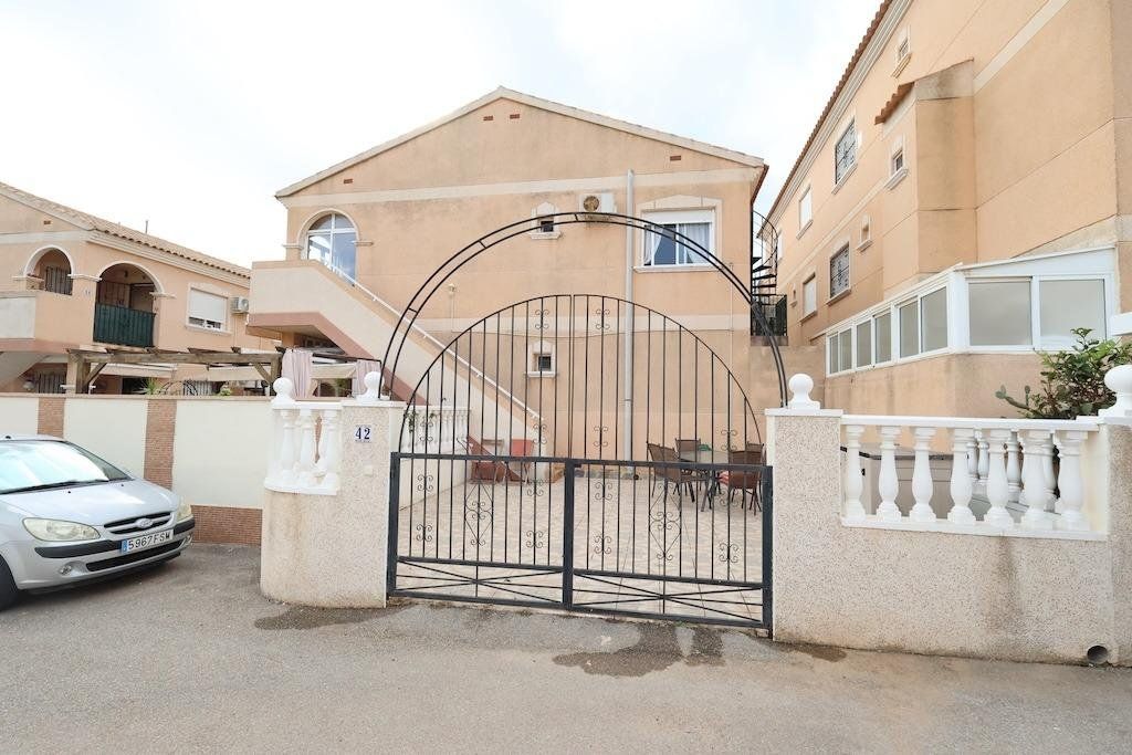 Property photo 1 of 19