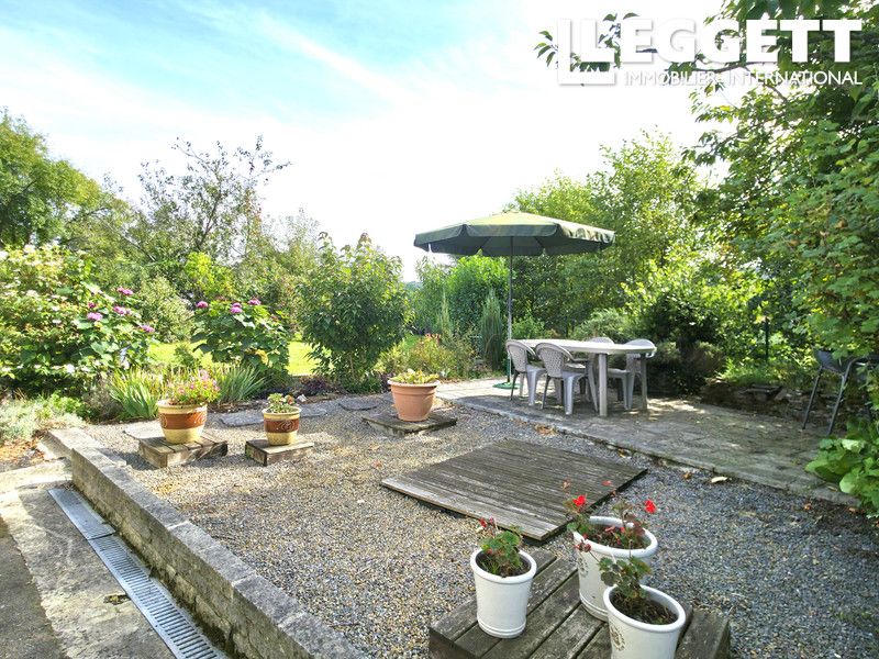 Property photo 3 of 10