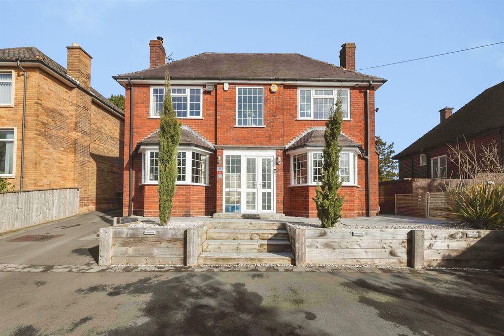 Property photo 1 of 27