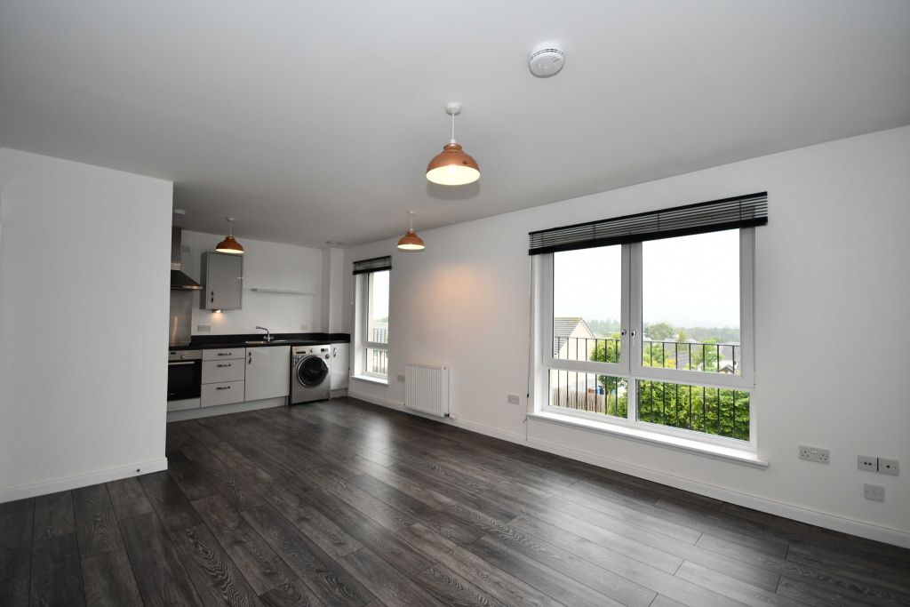 Property photo 3 of 8 Photo