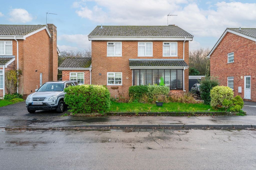 Property photo 1 of 17