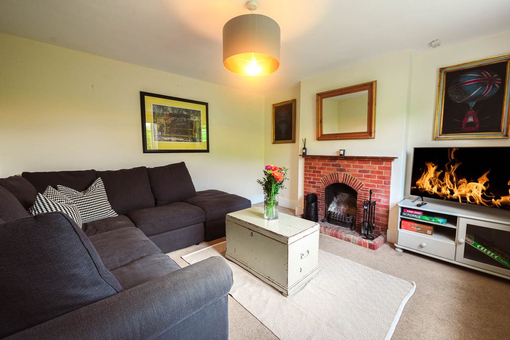 Property photo 3 of 15