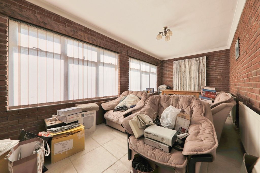 Property photo 2 of 14 4004565