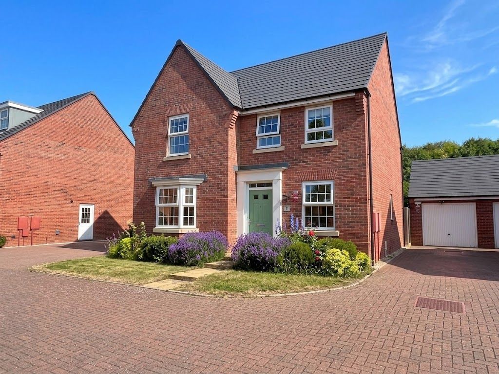 Property photo 1 of 22