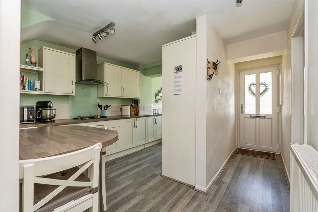 Property photo 3 of 20 Photo