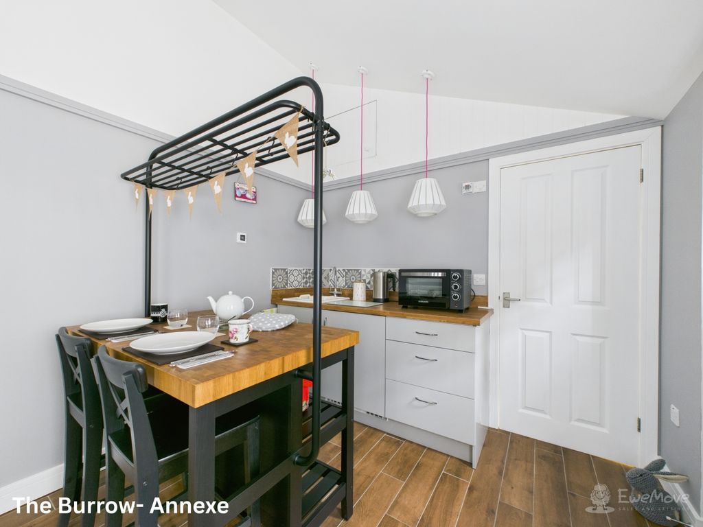 Property photo 3 of 24 The Burrow Annexe- Mark Stephens Ewemove Newmarket