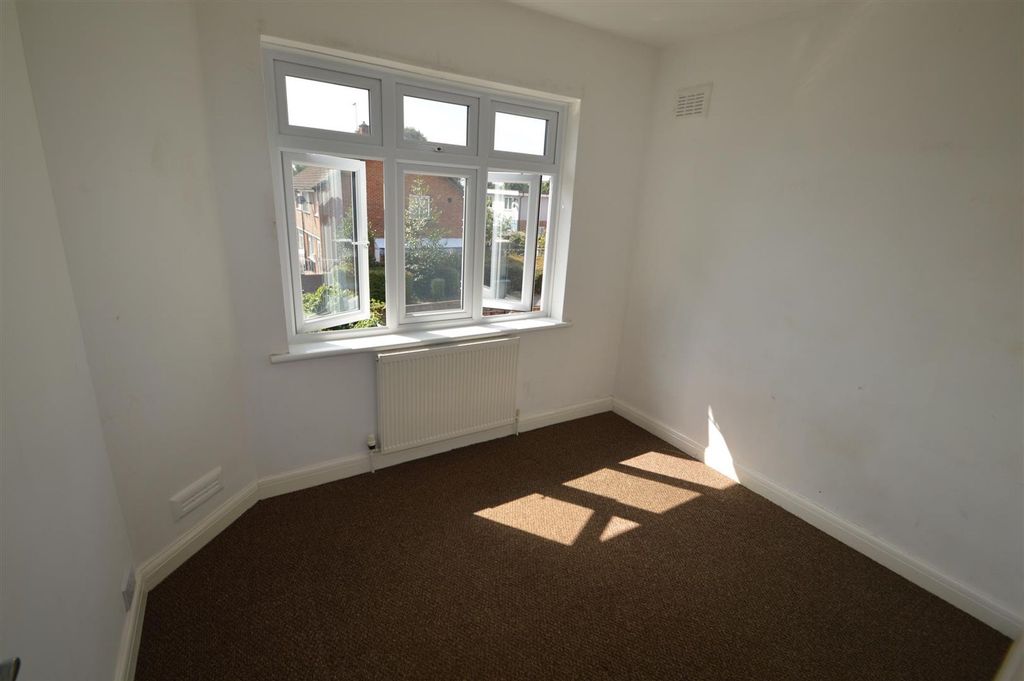 Property photo 3 of 3 Bedroom