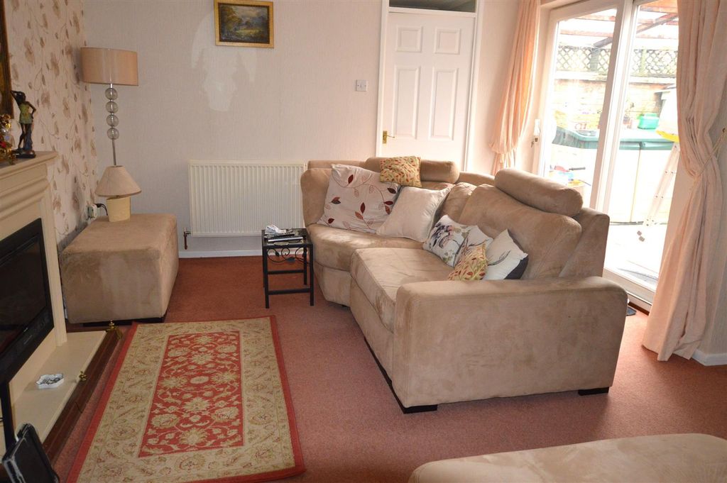 Property photo 2 of 8 Living Room.Jpg