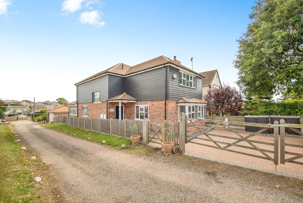 Property photo 1 of 17 Photo