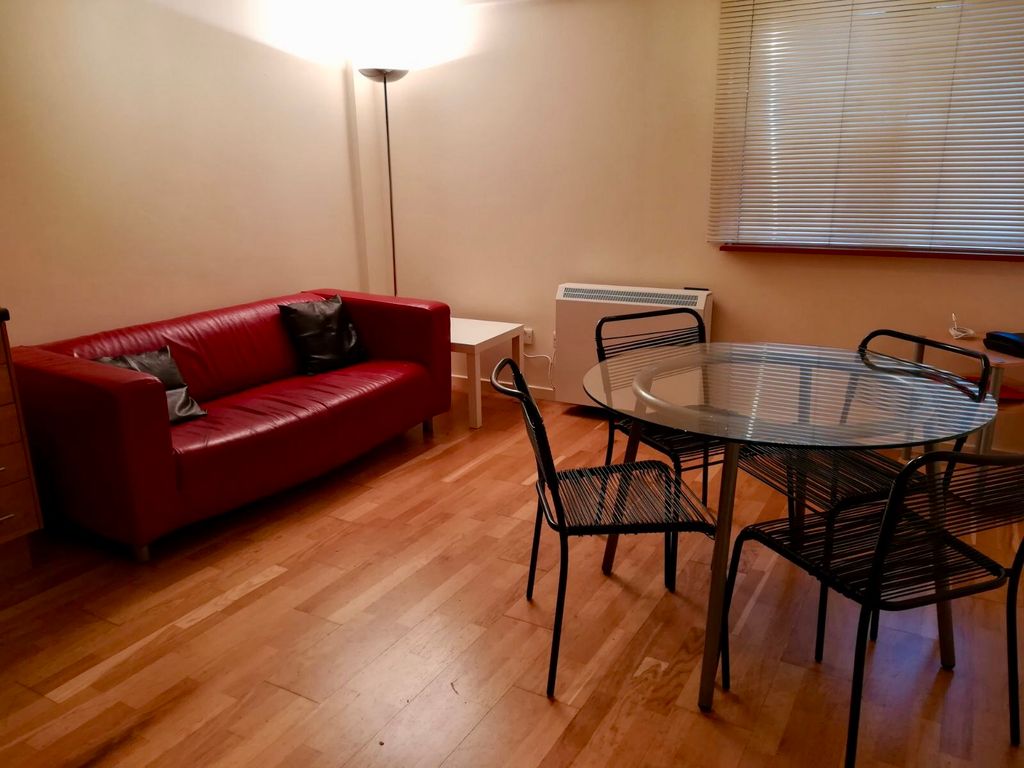 Property photo 1 of 5