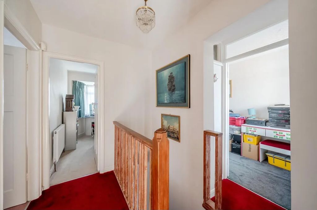 Property photo 1 of 13 Gallery