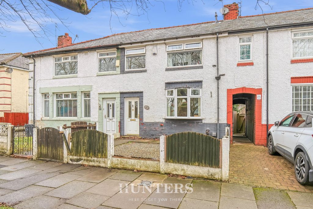 Property photo 1 of 18 Front (Exterior)