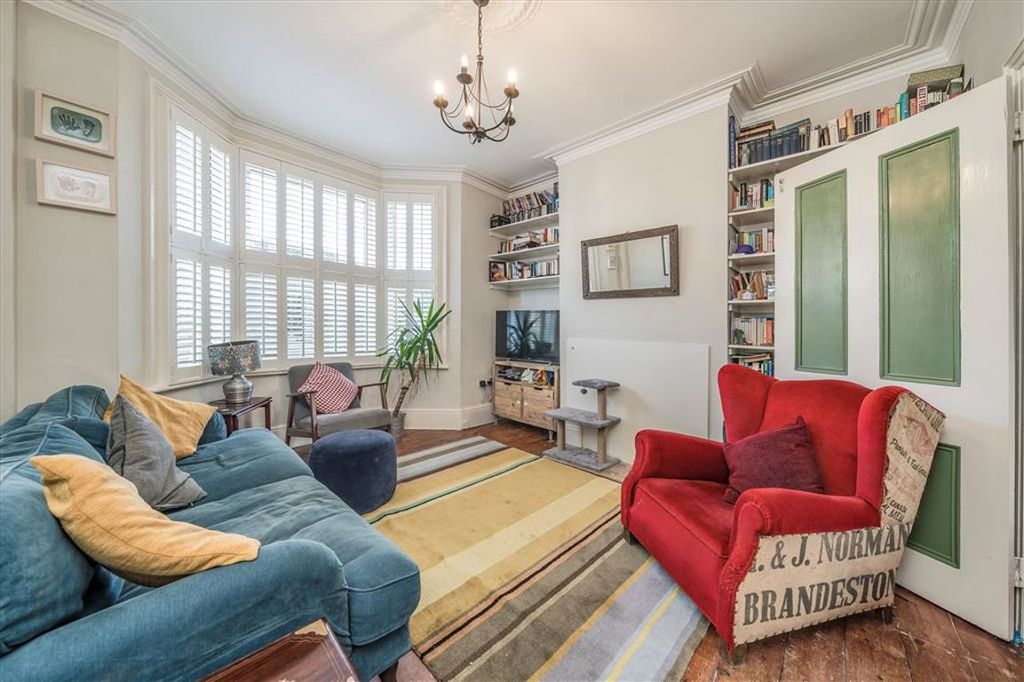 Property photo 2 of 8