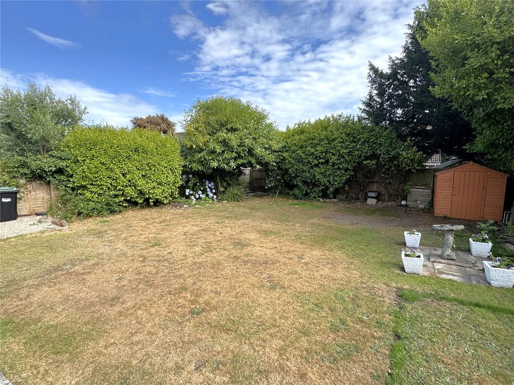 Property photo 2 of 13 Picture No. 10