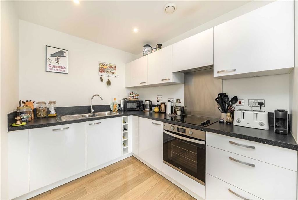 Property photo 3 of 9