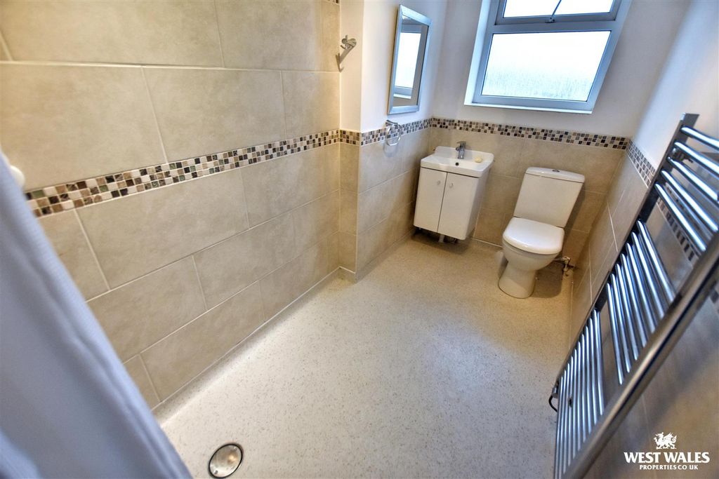 Additional image 15 of 3 bed detached house for saleWellington Road, Hakin, Milford Haven SA73