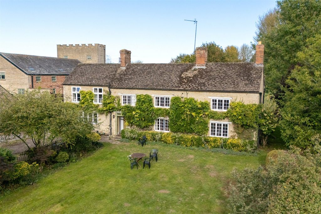 Property photo 1 of 19 Picture No. 38