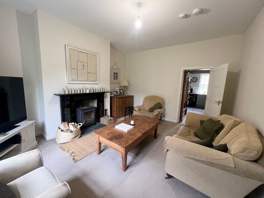 Property photo 3 of 12 Picture No. 28