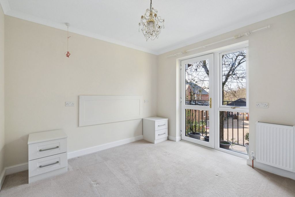 Property photo 3 of 23