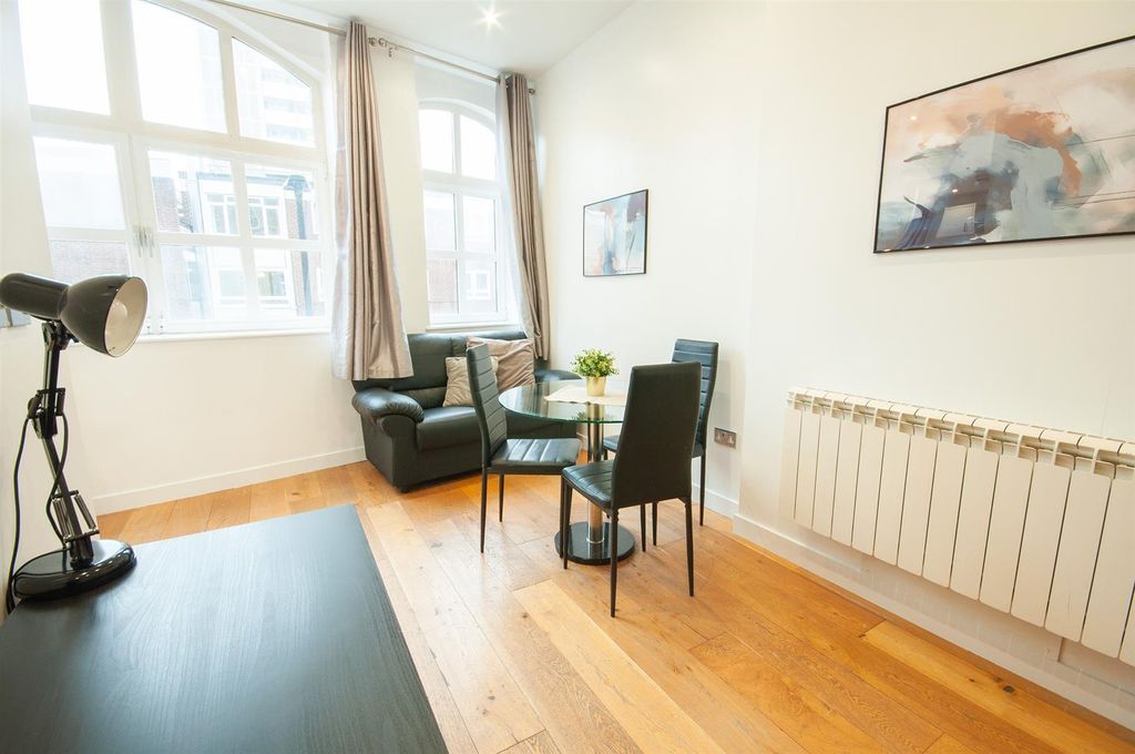 Property photo 3 of 8 1.Jpg